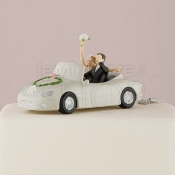 Cake topper sposi in macchina