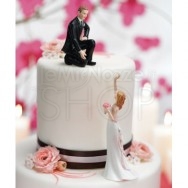 Cake topper con sposo in ginocchio