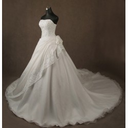 Abito da sposa principesco Mod. Maria Tecla