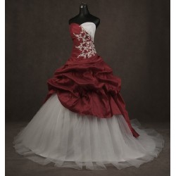 Abito da sposa e cerimonia princepesco Mod. Maria Loretta