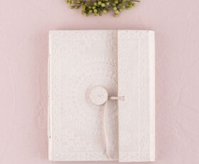 Guestbook in pelle a tema bohemian