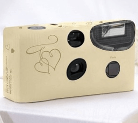 Macchinetta fotografica usa e getta oro con cuori online