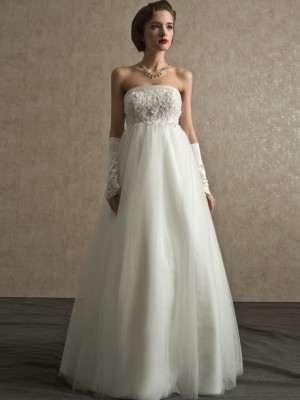 Abito da sposa stile impero con strascico staccabile Mod. Angelica