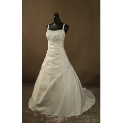 Abito da sposa classico Mod. Licia