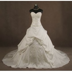 Abito da sposa classico Mod. Maria Vanna