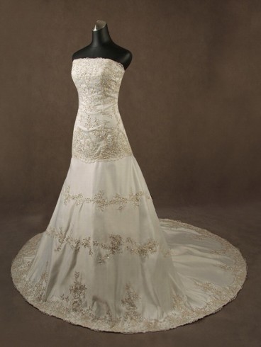 Abito da sposa classico Mod. Michela