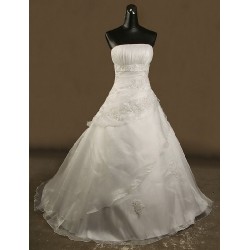 Abito da sposa classico Mod. Olinda