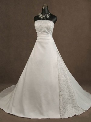 Abito da sposa classico Mod. Maria Linda