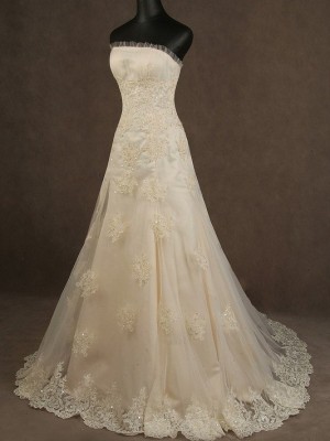 Abito da sposa classico Mod. Maria Lorenza