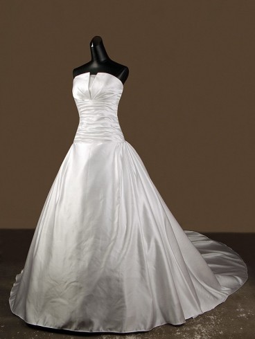 Abito da sposa classico Mod. Maria Luna