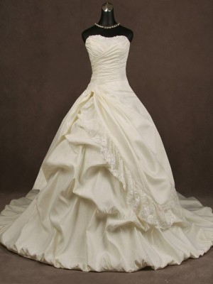 Abito da sposa principesco Mod. Maria Morgana