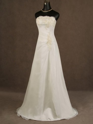 Abito da sposa classico Mod. Maria Natalia