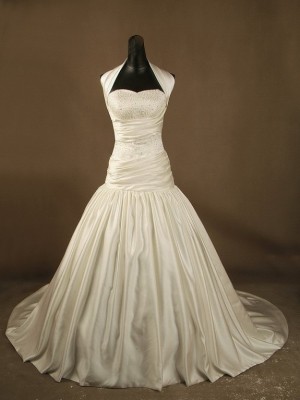 Abito da sposa classico Mod. Maria Priscilla